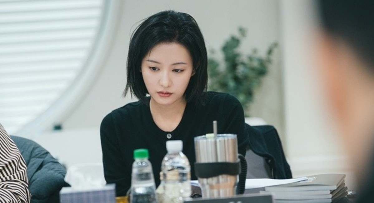 닥터X에서 외과의 계수정 역을 맡은 배우 김지원